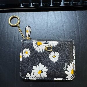 Coach Black Daisy Print Card Holder Skinny Card Case